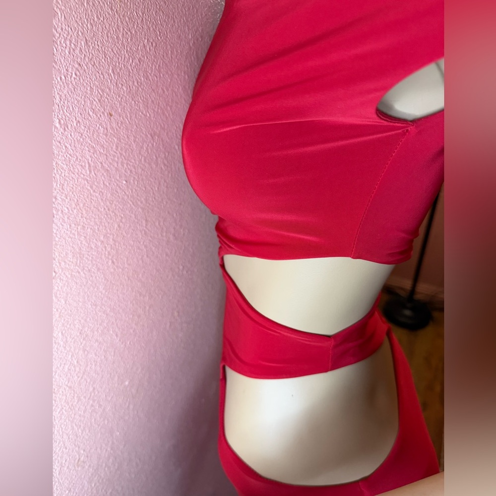 Windsor Red Cutout One-Shoulder Midi Dress – Size S (NWT) - Picture 7 of 15